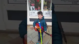 5 year old Eddie busking in Gibraltar 🇬🇮  his dream is for @Ed Sheeran to see him 💙