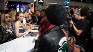 'Riverdale' superfan meets her favorite cast members at Comic-Con