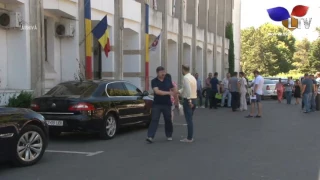 Activitatea primăriilor a fost blocată de proteste - Litoral TV