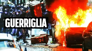 Scontri Napoli-Eintracht, cosa è successo: auto della polizia incendiate, guerriglia e feriti