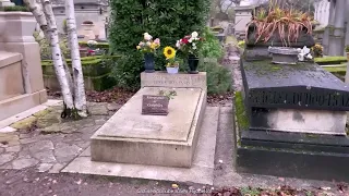 Tombe de Simone SIGNORET et Yves MONTAND cimetière du Père lachaise Paris