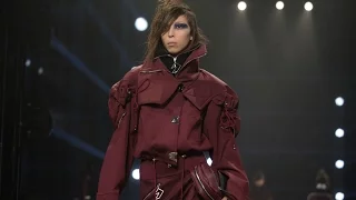 Versus | Fall Winter 2017/2018 Full Fashion Show | Exclusive