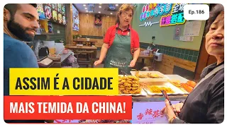 COMO É a REALIDADE da Cidade Chinesa MAIS TEMIDA - Wuhan