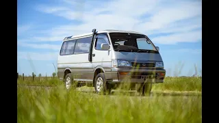 1996 JDM Toyota Hiace Super Custom Limited - Interior