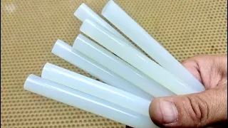 Few people know about this use of glue sticks! Great DIY idea!