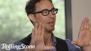 Tom Cavanagh Explains How to Nail a Supervillain Voice