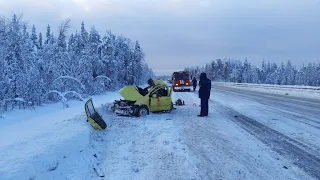 Двое детей и двое взрослых погибли в ДТП на трассе в Карелии