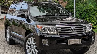 TOYOTA LAND CRUISER 200 DIESEL 2011 ODO 30RB GURIH BANGET