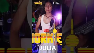 Lilia tocando Julia