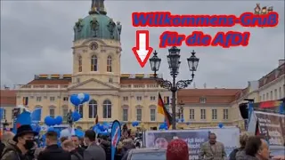 Schloss Charlottenburg empfängt AfD-Abschlusskundgebung mit Regenbogen-Beflaggung❗️🤣👍