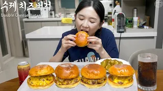 Real Mukbang:) Super simple homemade double cheeseburger & Coke