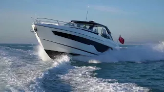 EXCITING ALL NEW SUNSEEKER SUPER HAWK 55! #onewater_yachtgroup #sunseekeryachts