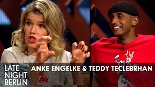 Unmenschliche Experimente - Anke Engelke & Teddy Teclebrhan im Talk | Late Night Berlin | ProSieben