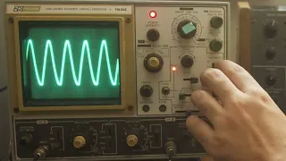 My Most Used Piece of Gear Makes No Noise.. // Using Oscilloscopes with Synthesizers