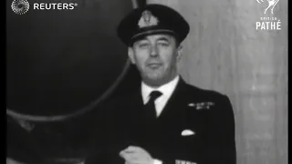 DEFENCE / WAR: Naval officers give accounts of recent sinkin of the Scharnhorst (1944)