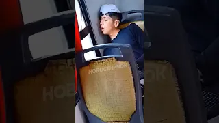 🤣 Парень заснул в автобусе и шокировал пассажиров вместе с водителем! | Новостничок