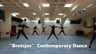 Contemporary Dance Choreography By Ilana . Song " Brotsjor " by Olafur Arnalds.