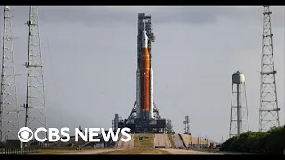 NASA's Artemis 1 moon rocket arrives at Kennedy Space Center launch pad