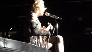 Madonna - La Vie En Rose - Rebel Heart Tour - Torino 19/11/15