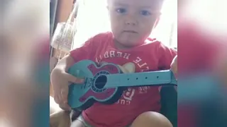 Mini Gusttavo Lima