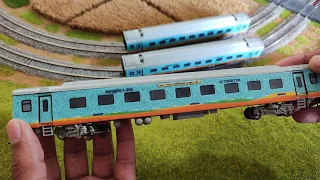 HO Scale Humsafar LHB Coaches | Unboxing, Set up and Short Run