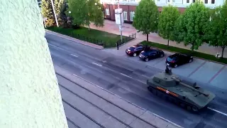 Танковая колонна из РФ в Донецке  Rus tanks in Donetsk 14 05 2015