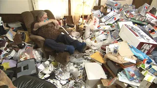 Most Depressing Moments from Hoarding Buried Alive