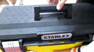 Metal/ Plastic Toolbox Stanley 1-95-613