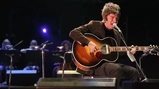 Noel Gallagher - There Is A Light That Never Goes Out [Live]