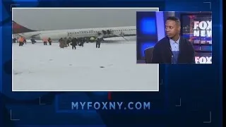 Passenger Describes Delta 1086 Landing at LaGuardia