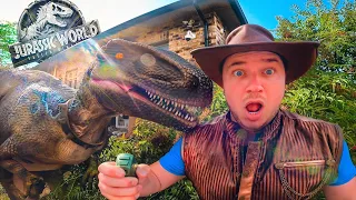 REAL LIFE JURASSIC WORLD BOX FORT RESORT! Real Dinosaurs 🦖