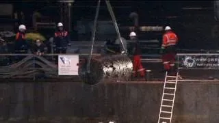 Huge WWII bomb made safe in Koblenz