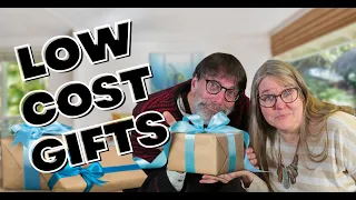 How to Spend Less, But Give More This Christmas
