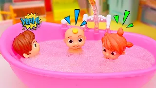 Cocomelon Friends play football and take bath + More | Fun Kids' Story