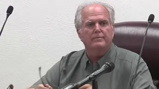 Uvalde mayor says he’s frustrated about not getting updates on school shooting