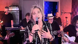 'Maggie May' (Rod Stewart) by Sing It Live