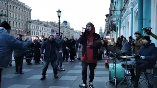 УЛИЧНЫЕ МУЗЫКАНТЫ ПИТЕРА, ГЛЕБ ВАСИЛЬЕВ и гр.Шумные соседи (2) 07.04.24.