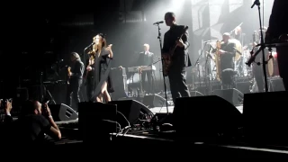 PJ Harvey = The Ministry Of Defence