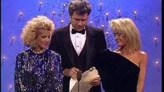 Cybill Sheperd Wins Best Actress in a TV Series Musical or Comedy - Golden Globes 1987