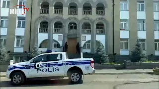 Qondarma rejimin "Daxili İşlər Nazirliyi"nin binası Azərbaycan polisinin nəzarətinə keçib.