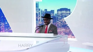 J.B. Smoove Plays Piano With Harry
