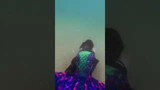 Green mermaid swimming quickly underwater #shorts