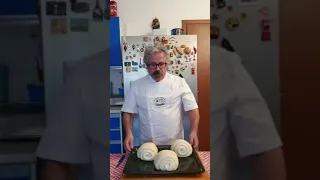 Come dare forma alle mantovane, tipico pane a pasta dura
