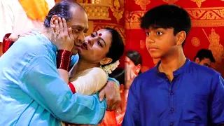 Ajay Devgan Son Yug Reaction When Mom Kajol Meet Her Favorite Uncle At Maha Navami Puja 2023