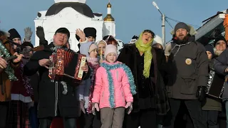 «Играй, гармонь любимая!» - Анастасия и Захар Заволокины побывали в Шадринске