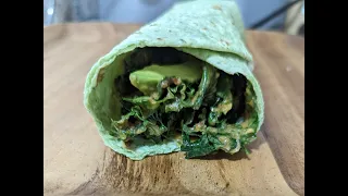 Tassili's Raw Reality 🥽 Spicy 🔥 Kale 🥬 Wrap 🌯 Copycat