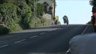 ★-Isle of Man TT-★  Questo è il Nostro istinto Animale "Motociclistico"....."V"