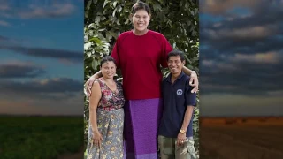 17 Tallest Women You Won't Believe Actually Exist YouTube