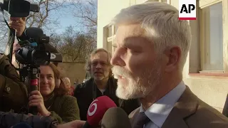 Pavel votes in Czech presidential election