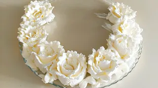 Vegetable cream roses for cake decoration!